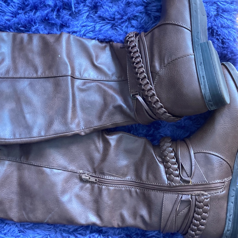 Brown Winter Boots